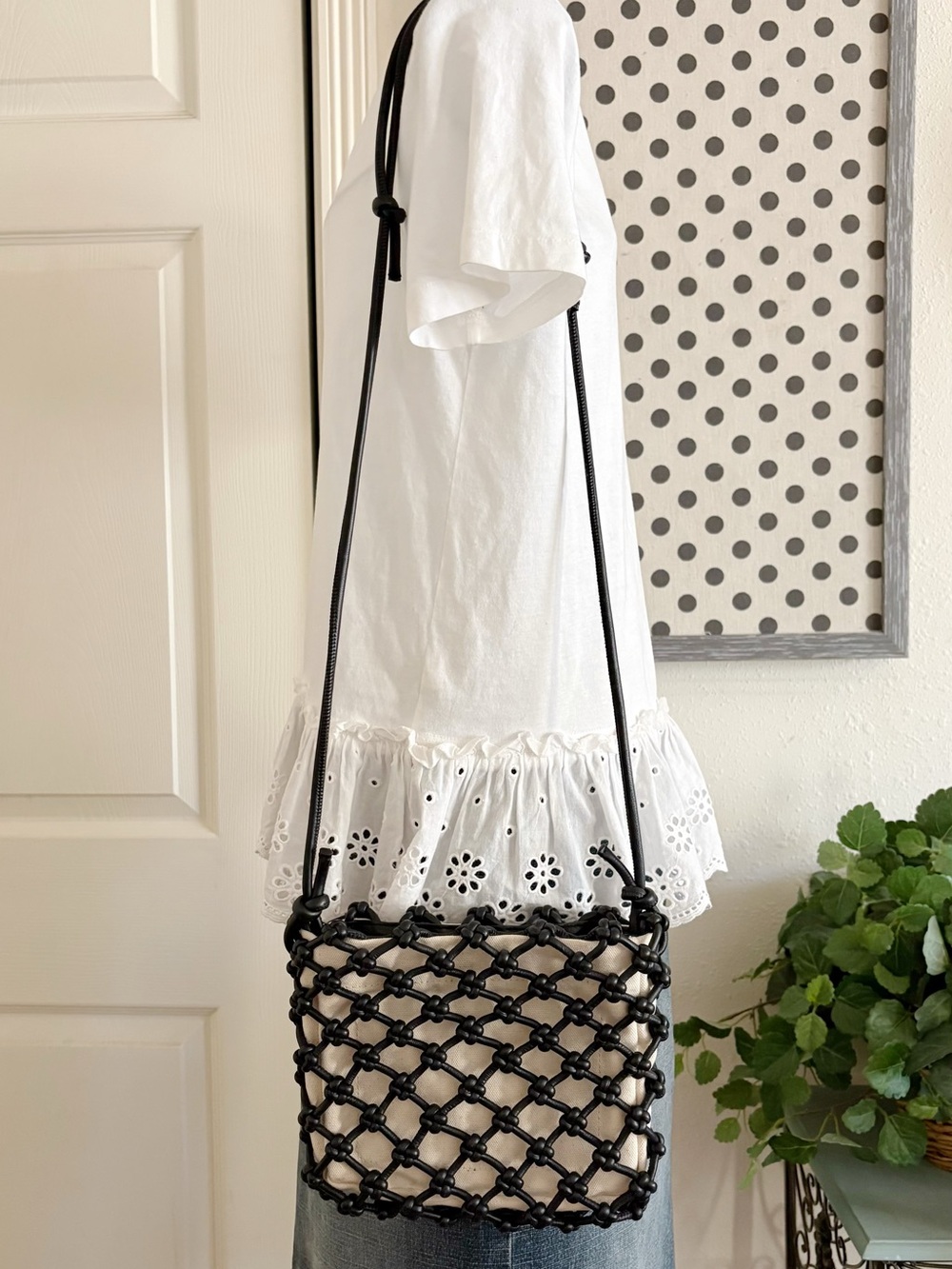 Madewell Black Knot-Net Crossbody with Cream Pouch